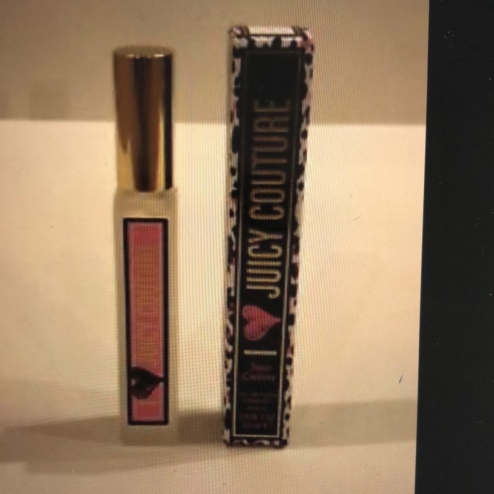 HOST PICK ✅I 💗 Juicy Counture perfume roller ball